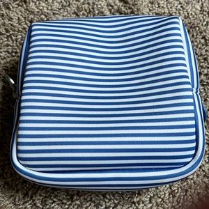 Vineyard vines small makeup bag